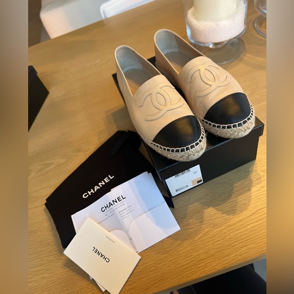 *SOLD* Chanel Lambskin Espadrilles - Picture 1 of 5